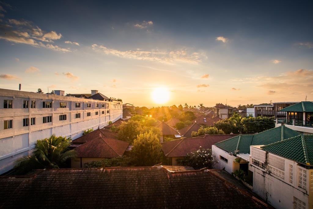 Kuta Reef Apartamentos Exterior foto